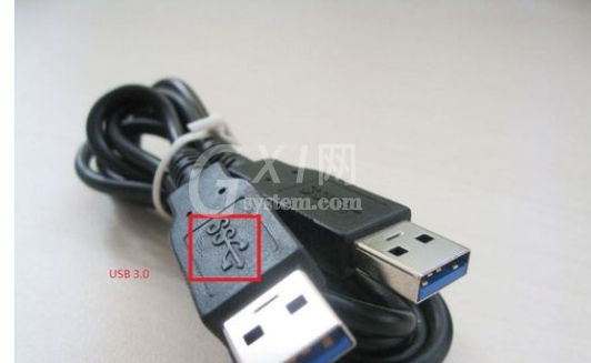 USB 3.0驱动 和USB 2.0插口区别对比教程截图