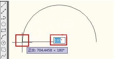 AutoCAD2018制作半圆的操作方法截图