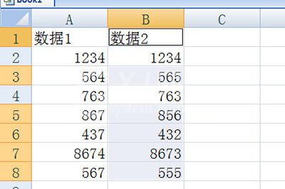 Excel对比两列数据异同的操作方法截图